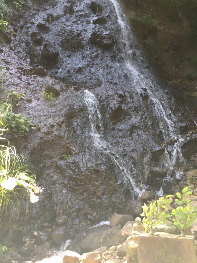 羽黒山　須賀の滝