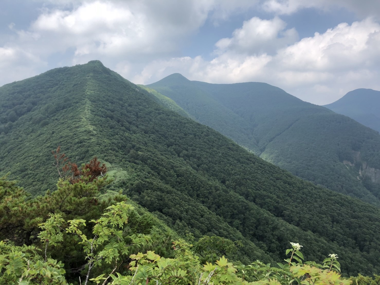 山形神室岳　山形百名山