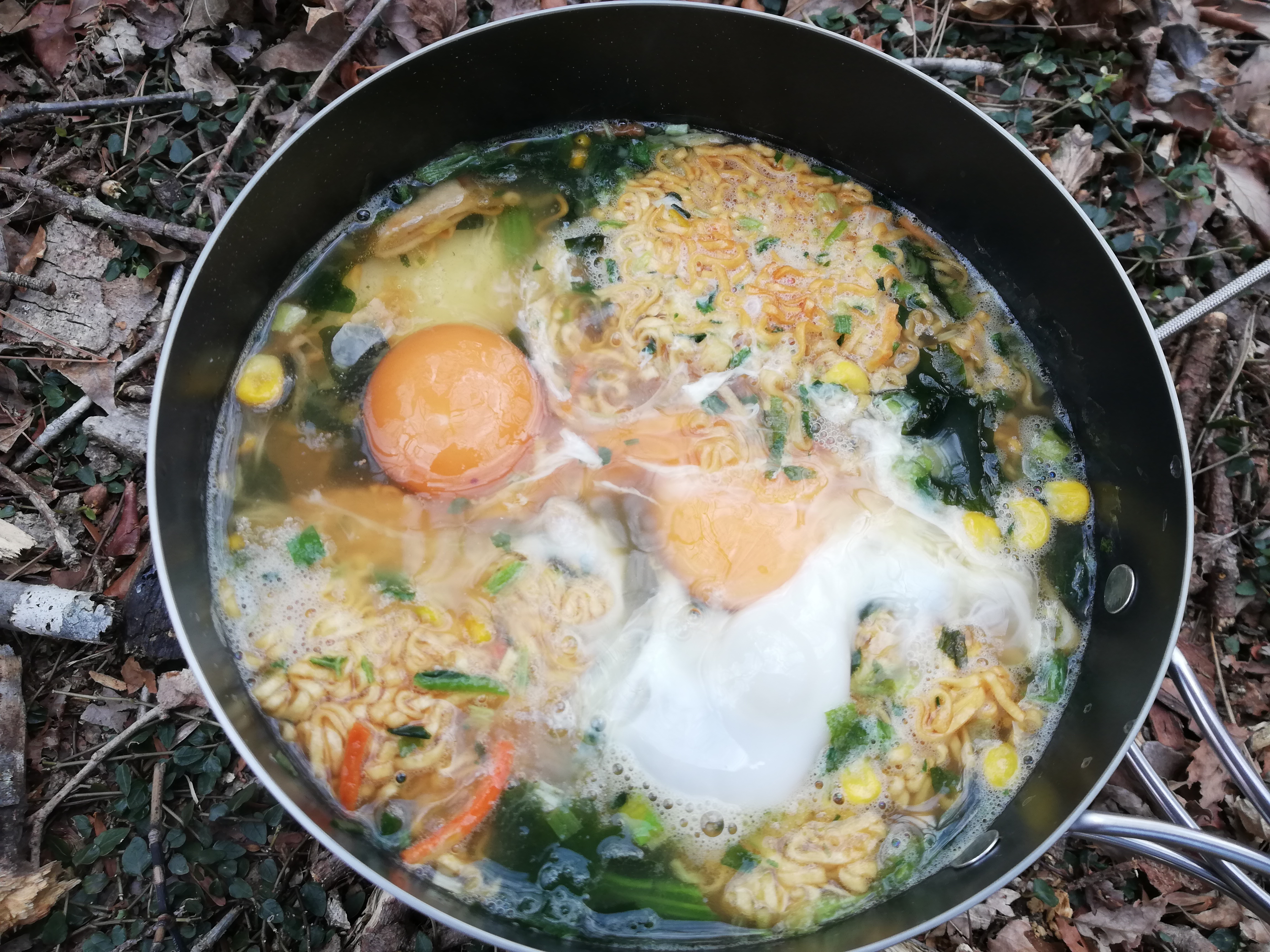 登山の行動食はどれくらい必要？カロリーの目安の計算方法
